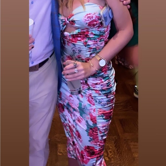 For love and lemons floral midi - Picture 3 of 3